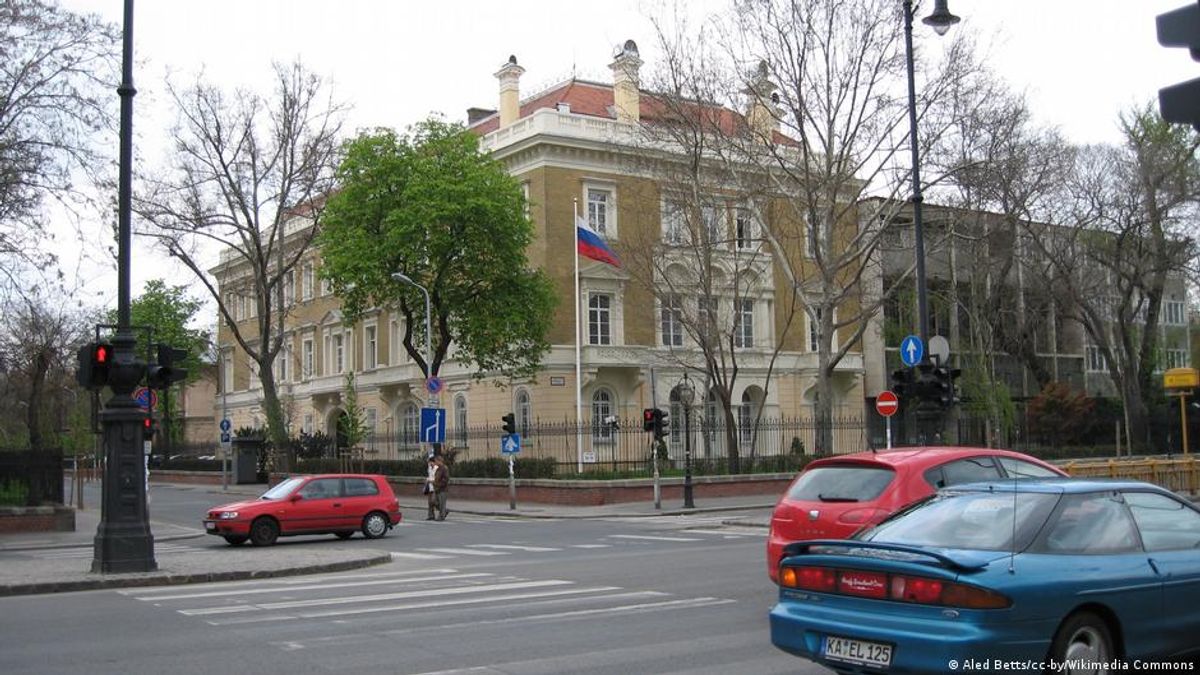 Հունգարիան հրամայում է 10 ռուս դիվանագետի հեռանալ
