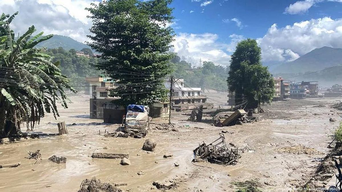 Can communities be protected from melting glaciers?