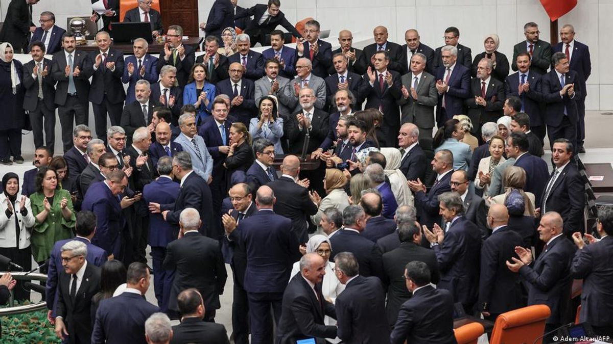Թուրքիայի խորհրդարանն ընդունել է ՔԱԿ-ի զինյալների վերաինտեգրման օրենք